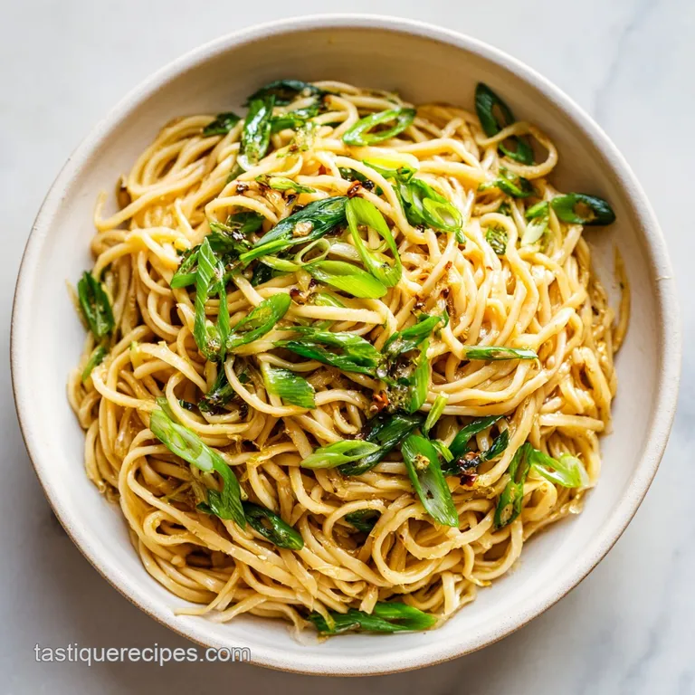 Scallion Oil Noodles: Aromatic Shanghai Style